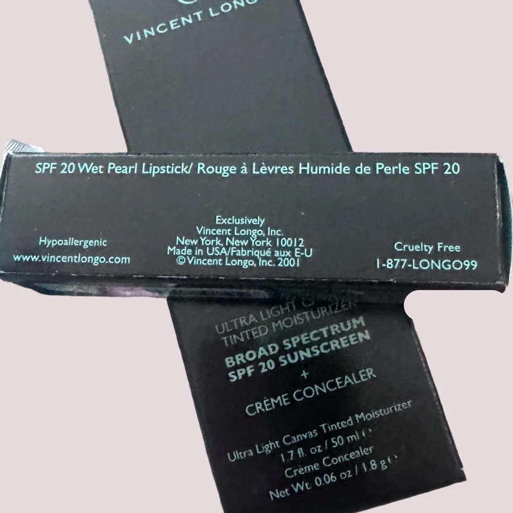 NWT Vincent Longo Makeup‎ Set with Brush and Mirror